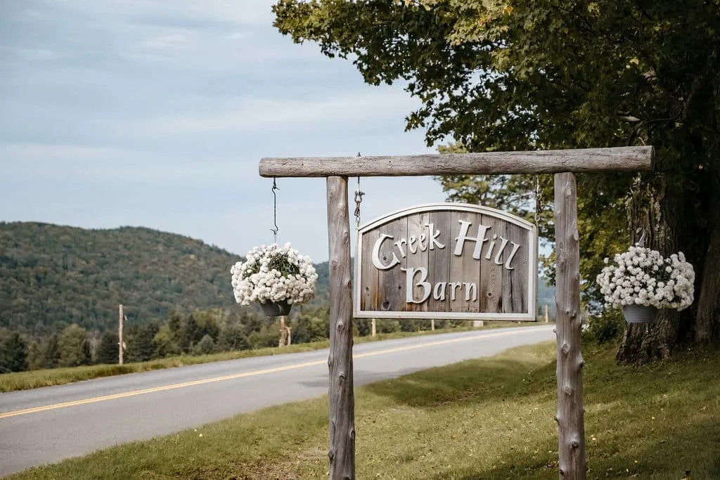 Barn wedding venues in New England | Love in Focus Studio
