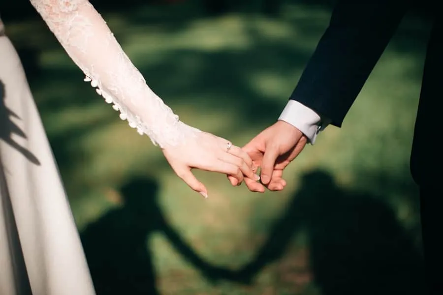 candid wedding photography | Love in Focus