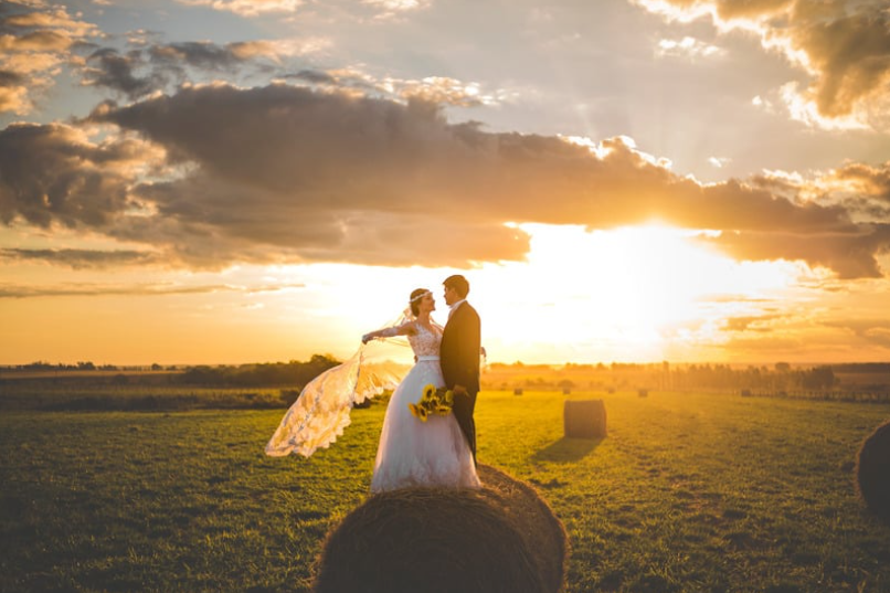 How Do You Plan Outdoor Wedding Photography