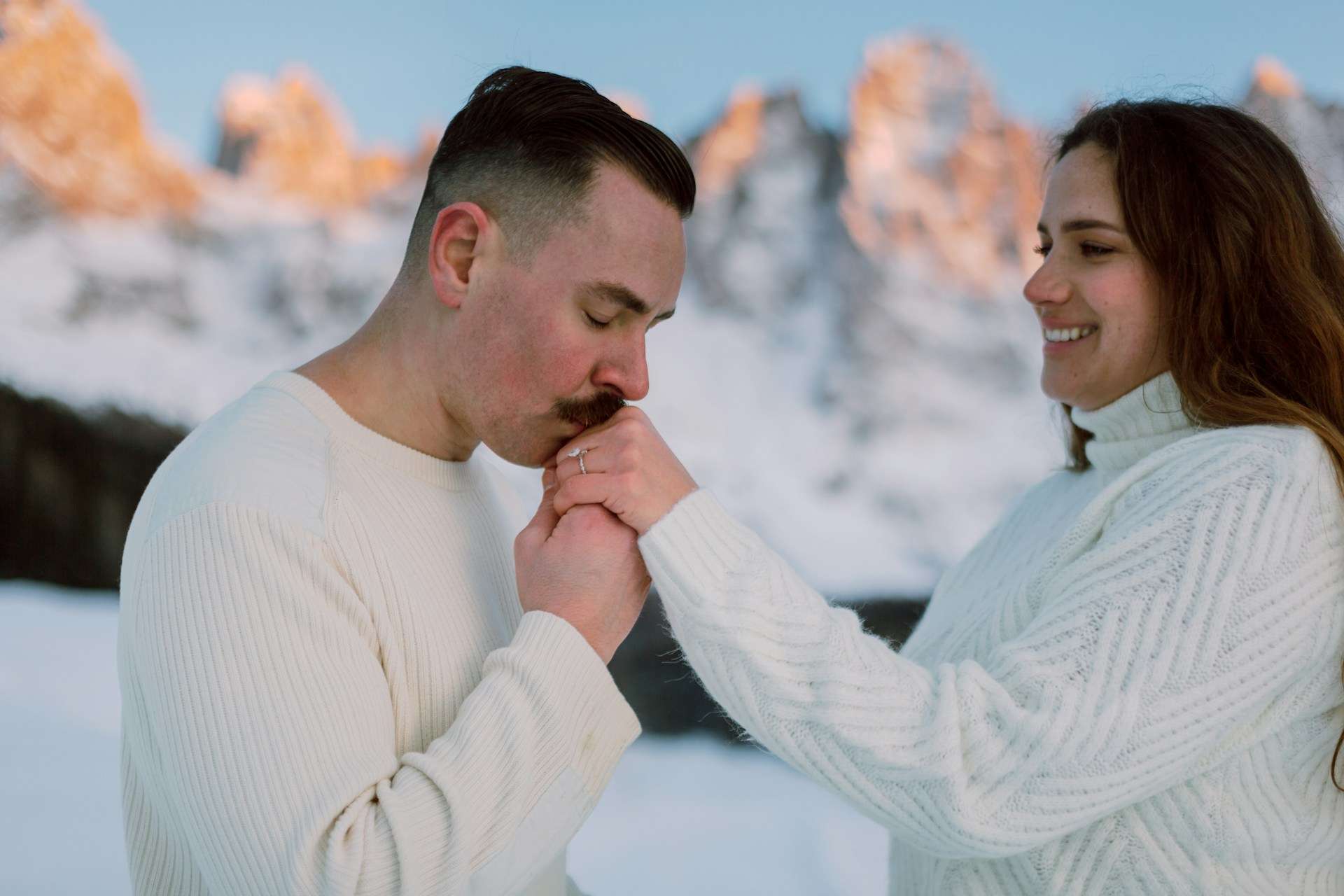 Engagement Photos in Winter
