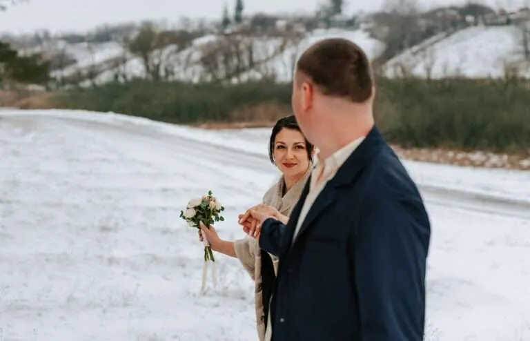 winter wedding